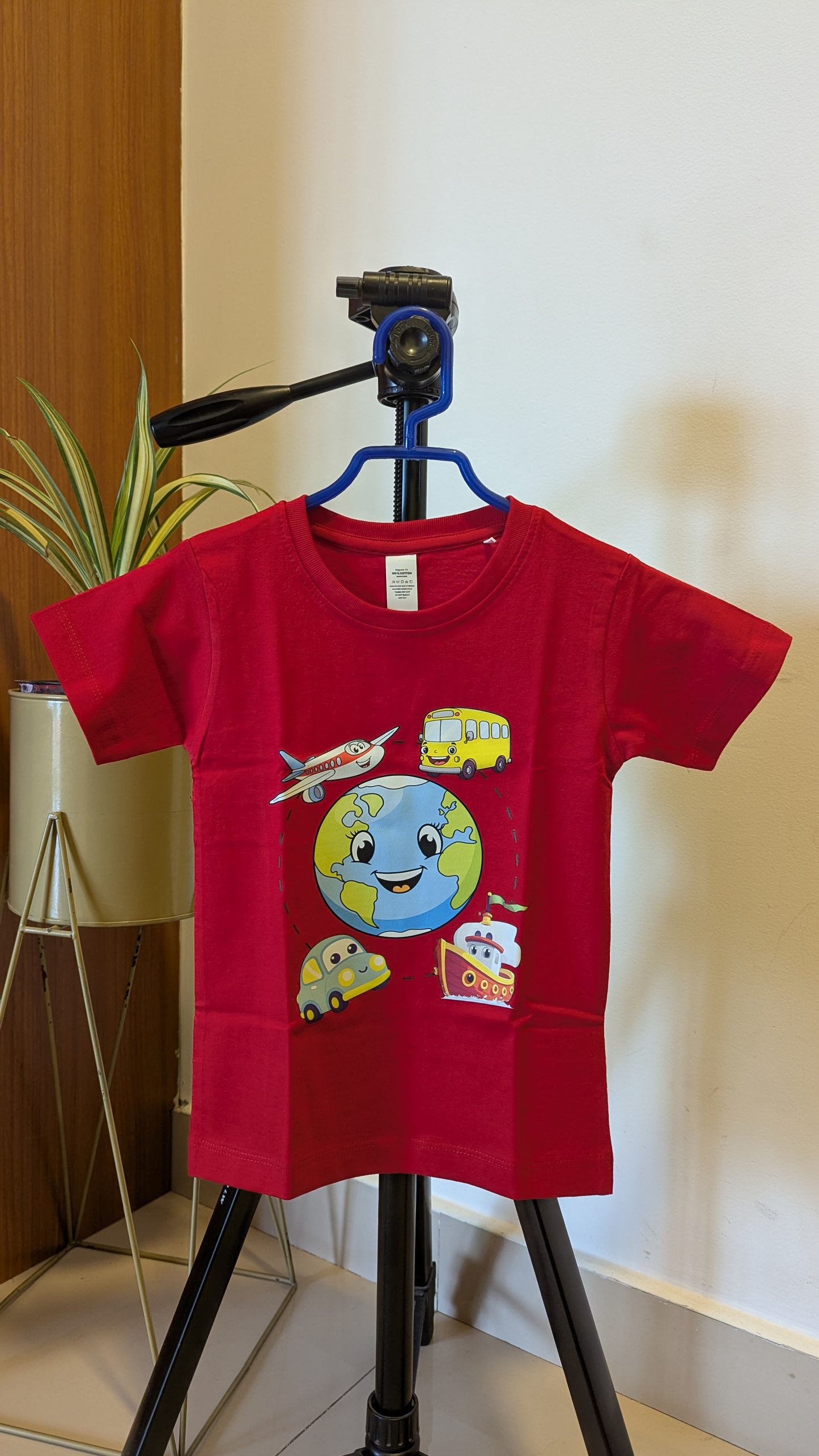 Vehicles around Globe T-shirt | Red | Boys | Girls